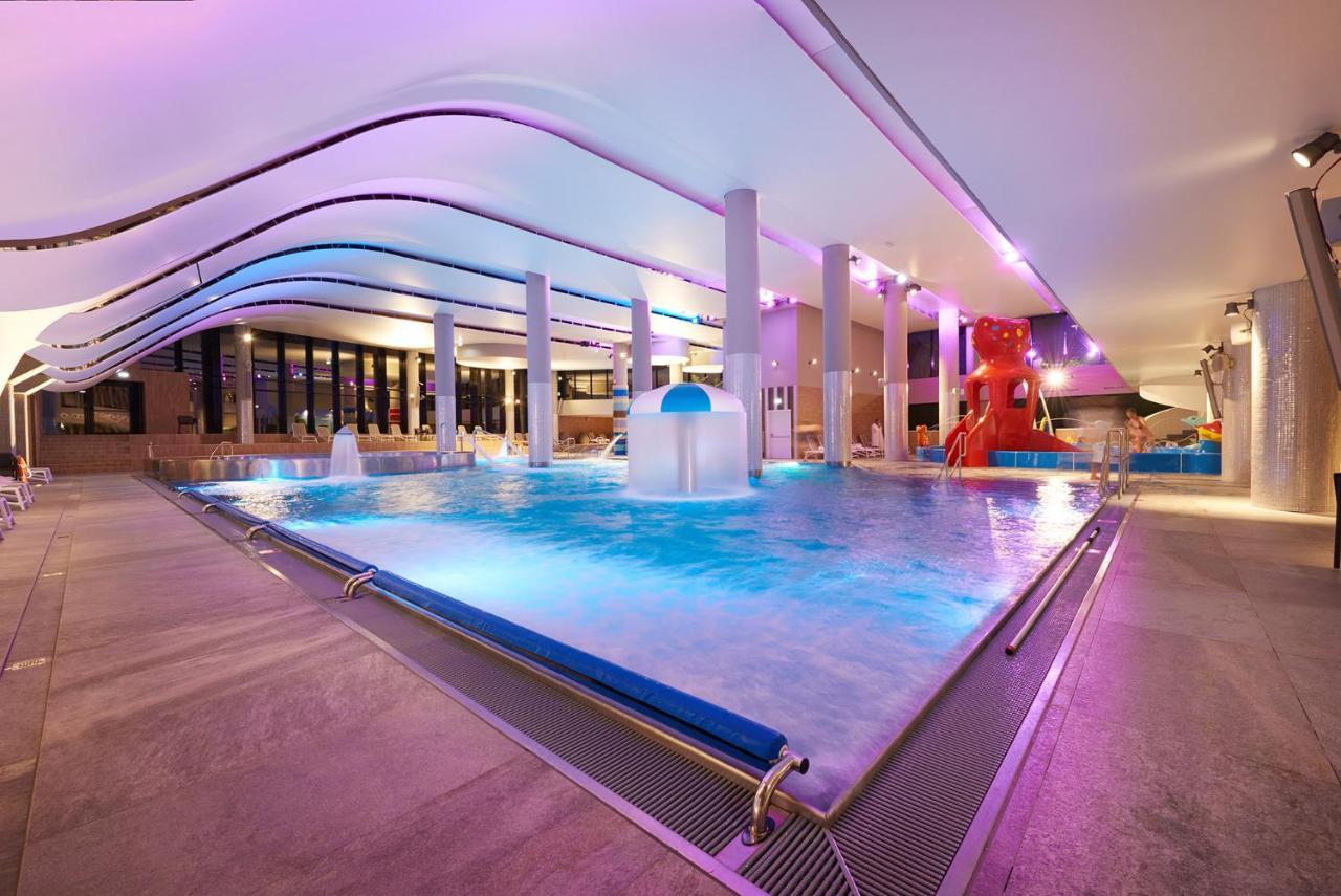Vacationclub - Pilsudskiego 10B Apartament 2 シフィノウイシチェ エクステリア 写真